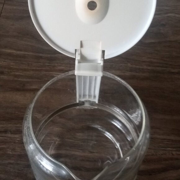 Black & Decker 12 Cup Coffee Crafe Replaceable Coffee Pot White Lid Gray Handle - Picture 3 of 6